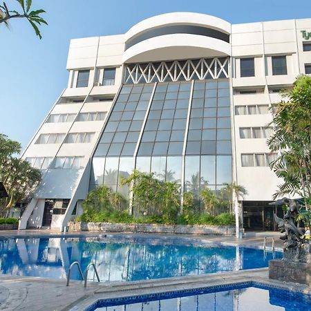 מאלאנג Lux Tychi Hotel מראה חיצוני תמונה