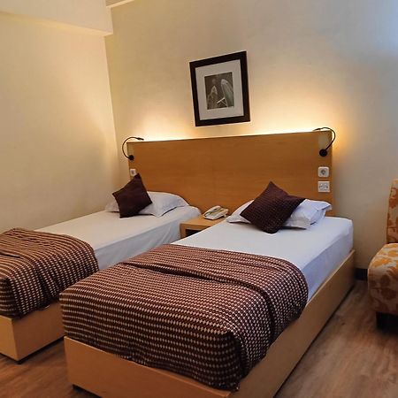 מאלאנג Lux Tychi Hotel מראה חיצוני תמונה